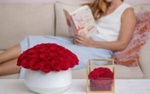 how are forever roses made